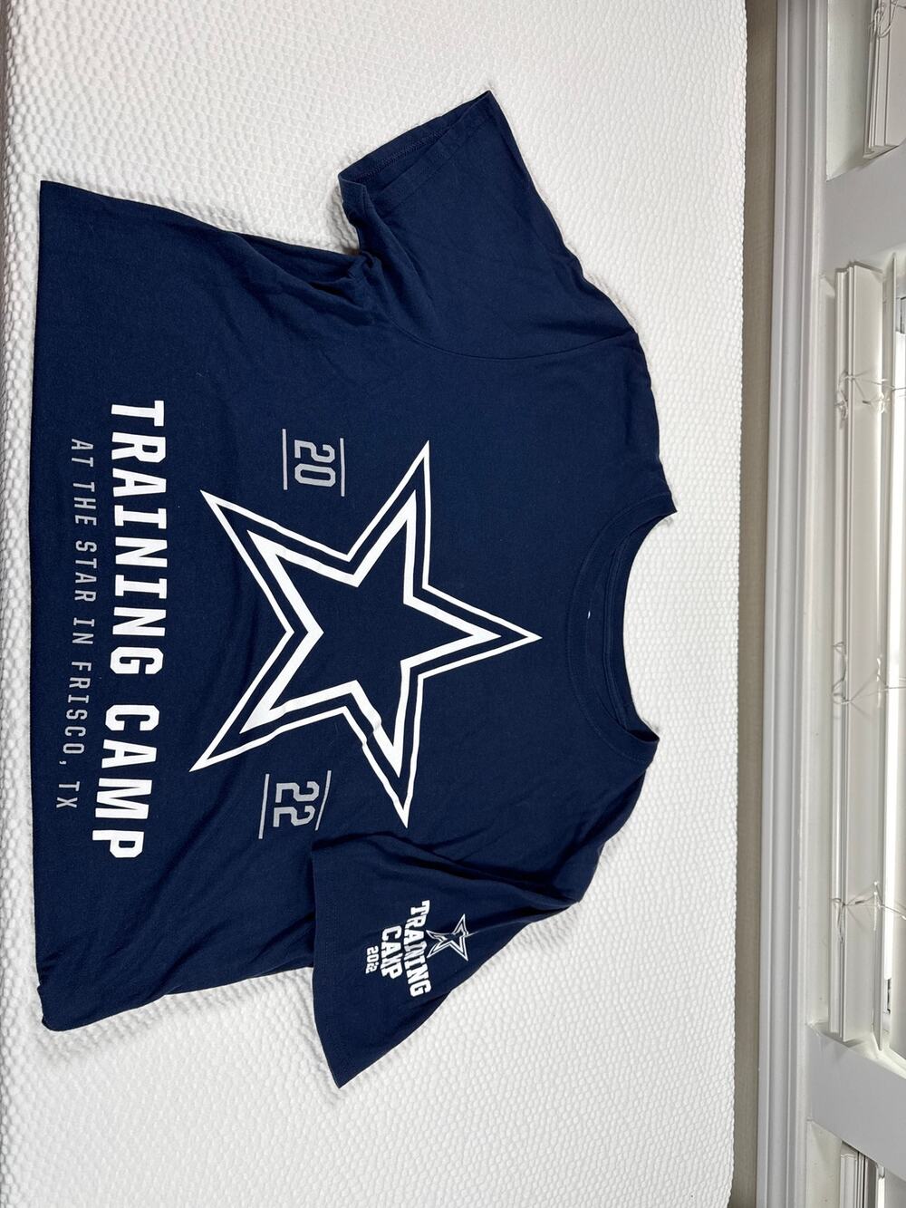 Dallas Cowboys 2022 Training Camp The Star in Frisco TX Navy Graphic T-Shirt L